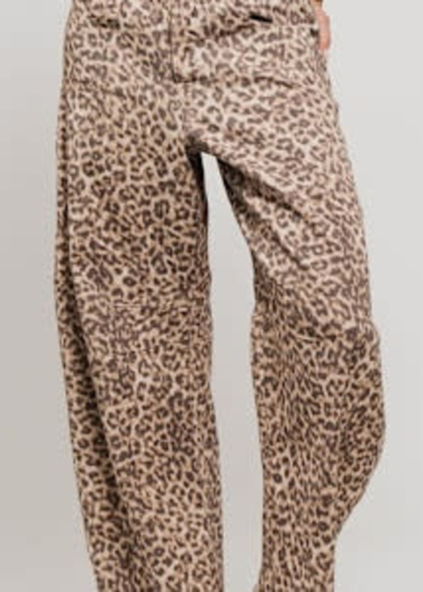 Leopard Print Barrel Jeans - Caramel Brown