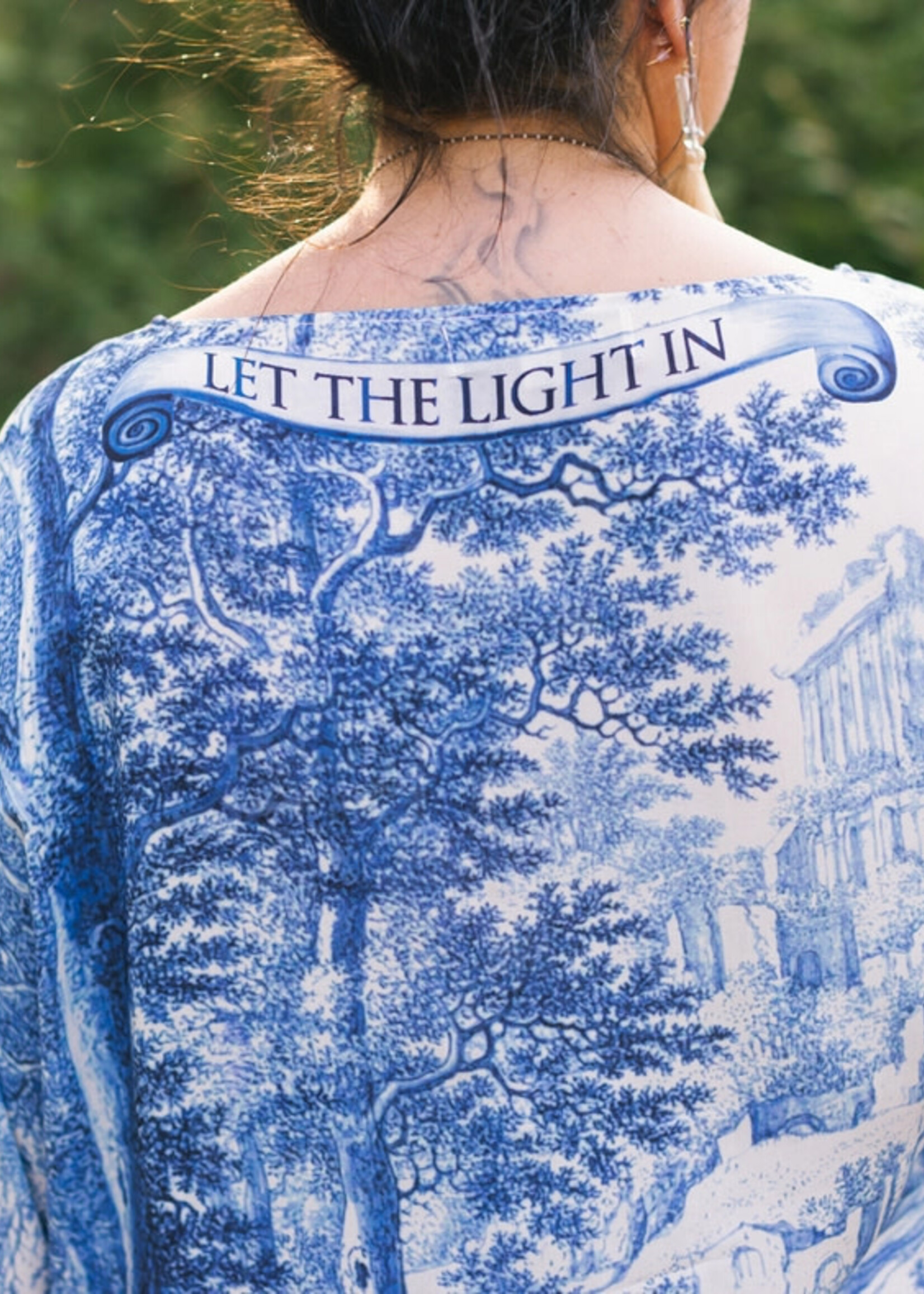Market of Stars Let the Light in Luxe Tee Tunic Shirt w/ Blue Delft Toile