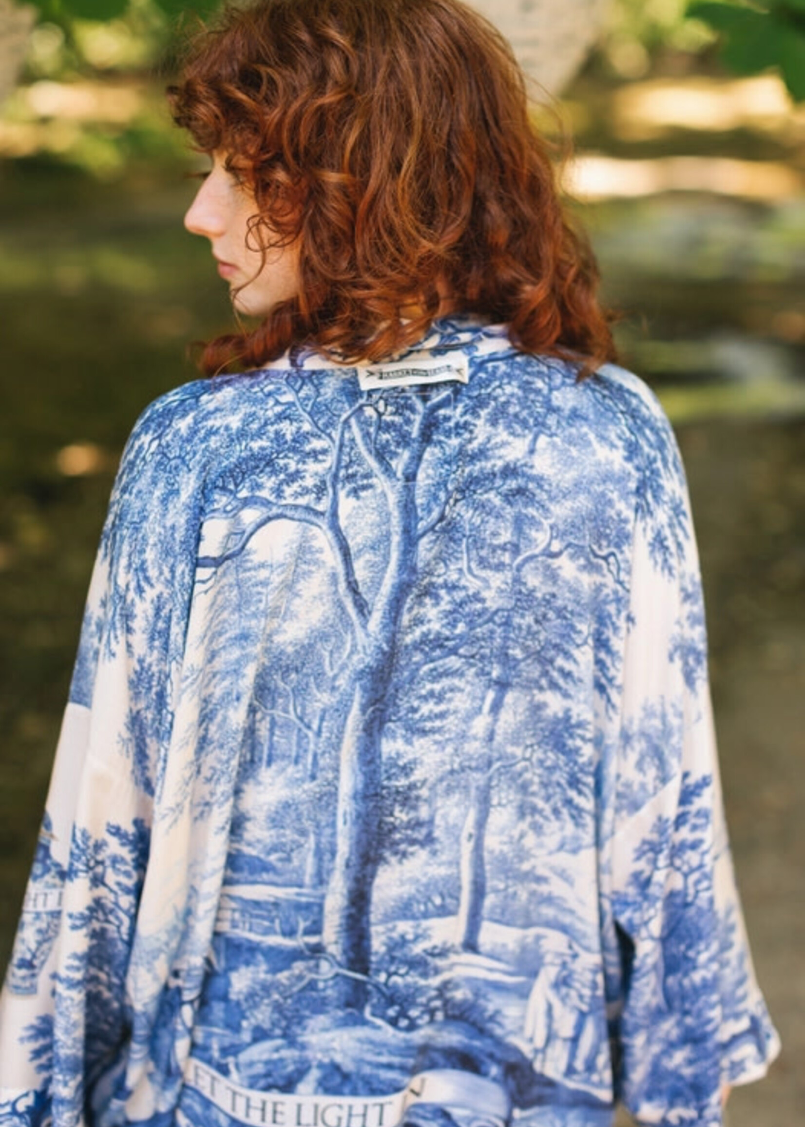 Market of Stars Let the Light in Pixie Duster w/ Blue Delft Toile