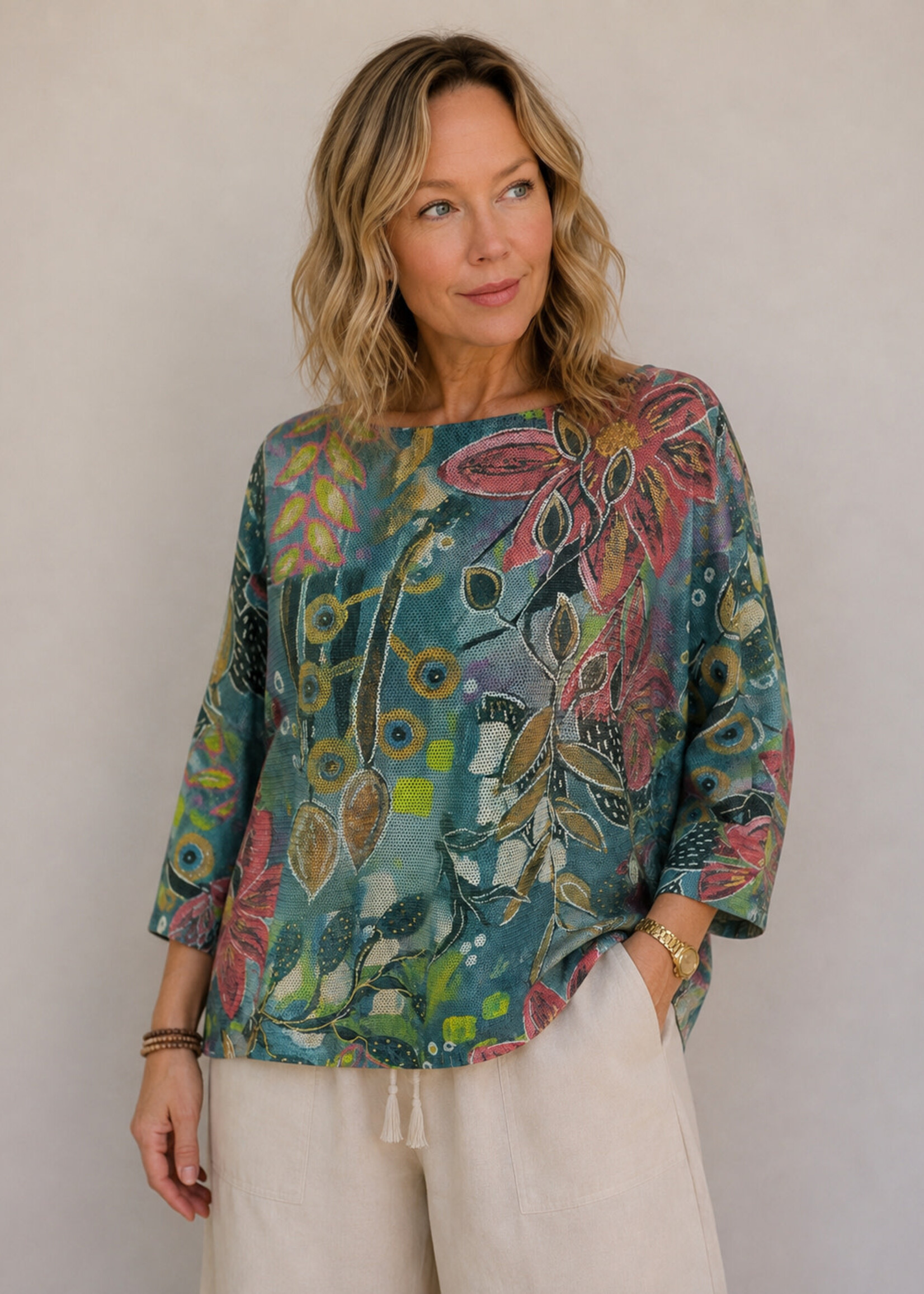 Gigi Batwing Sweater Jungle Bloom Gold Foil