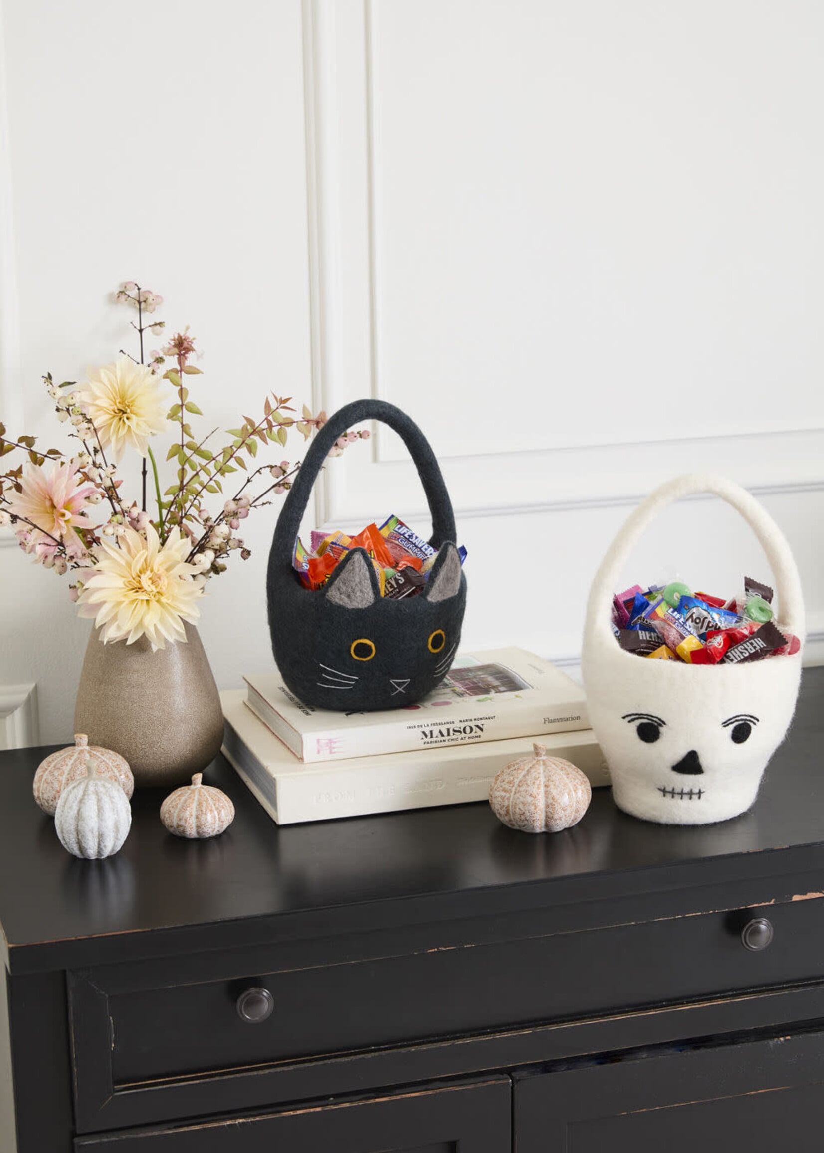 Felted Black Cat Trick-or-Treat Basket
