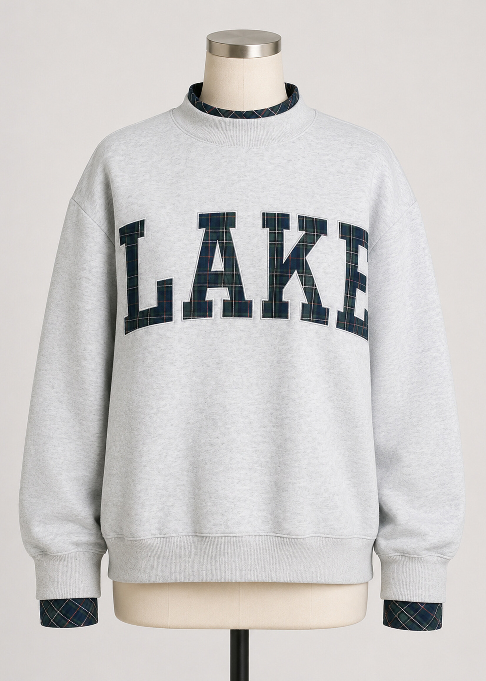BUCKETLIST Mock Neck Sweatshirt Lake Heather Grey