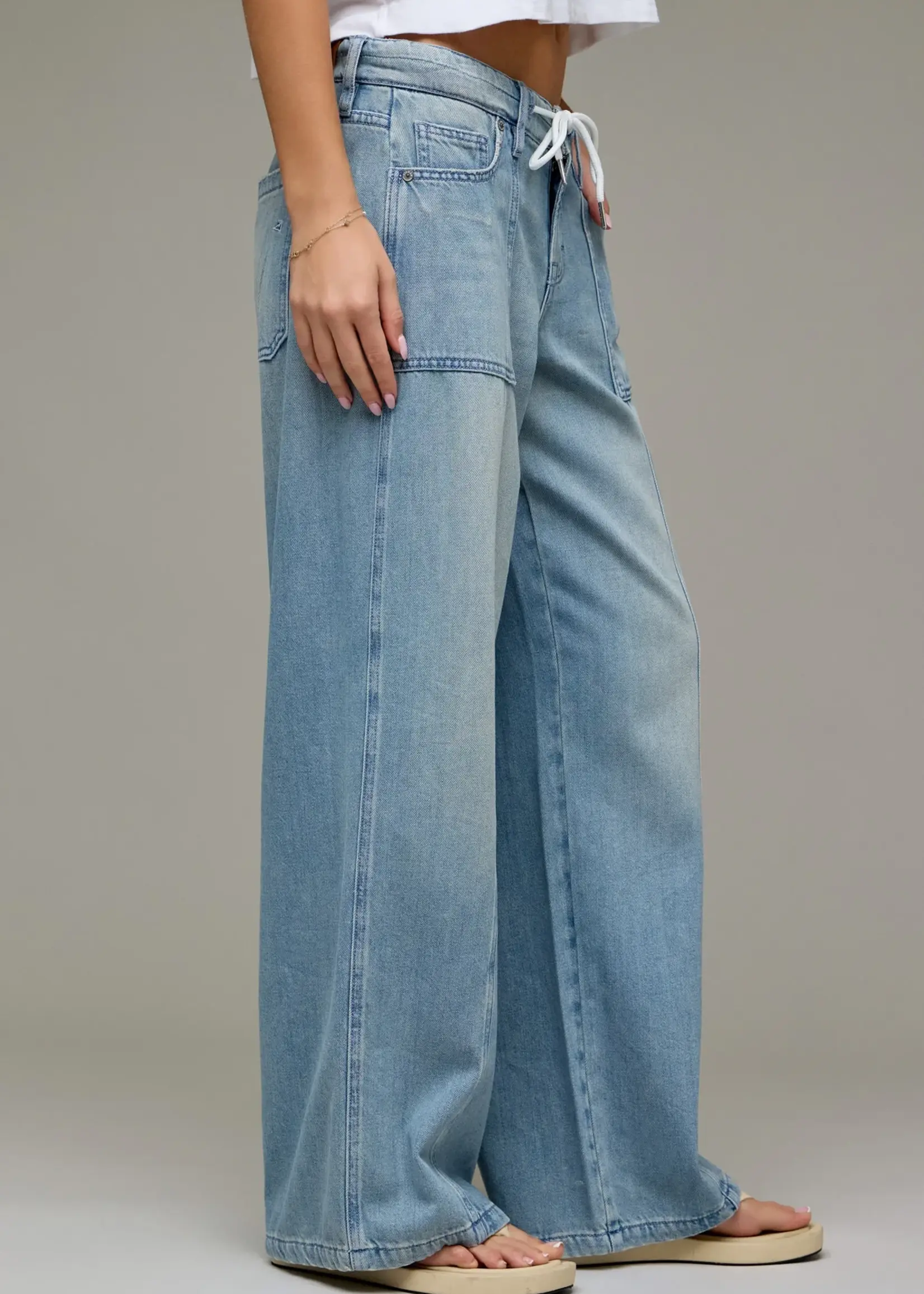 Hidden Jeans Wide Leg Drawstring Pant