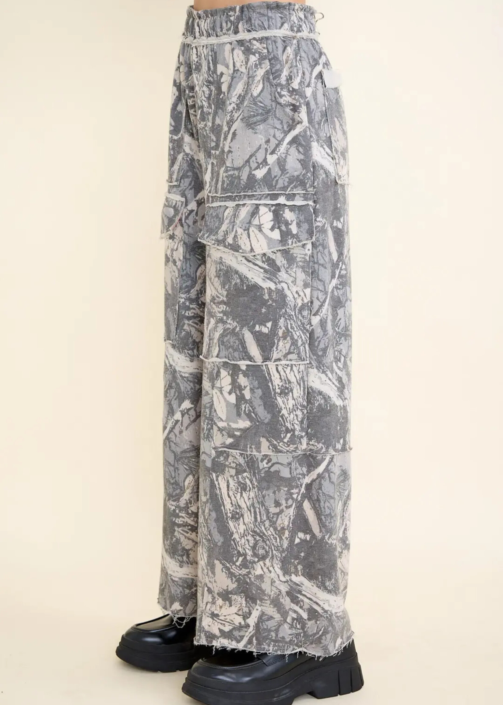 jHer Camo Cargo Pant