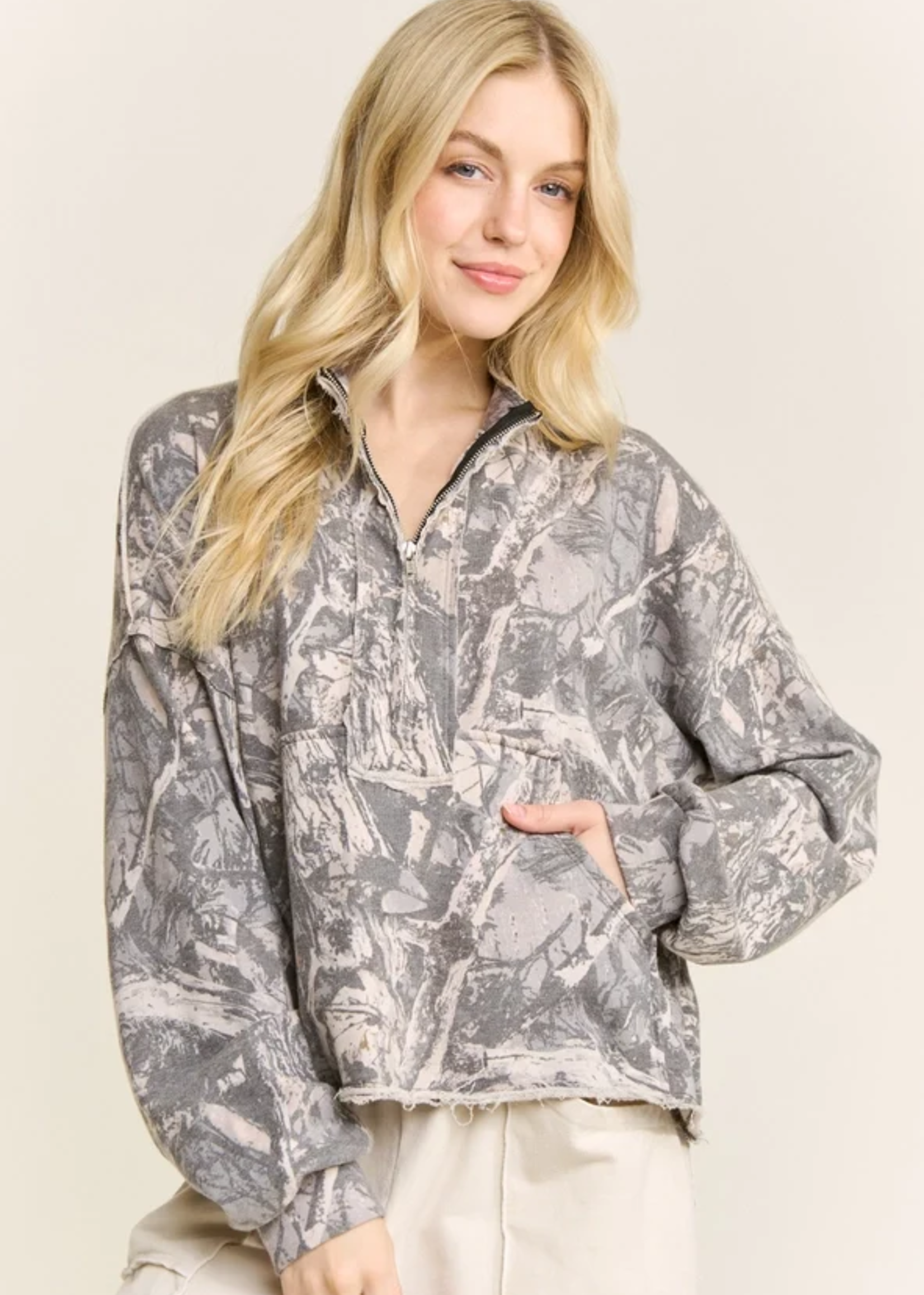 jHer Camo Half Zip Top