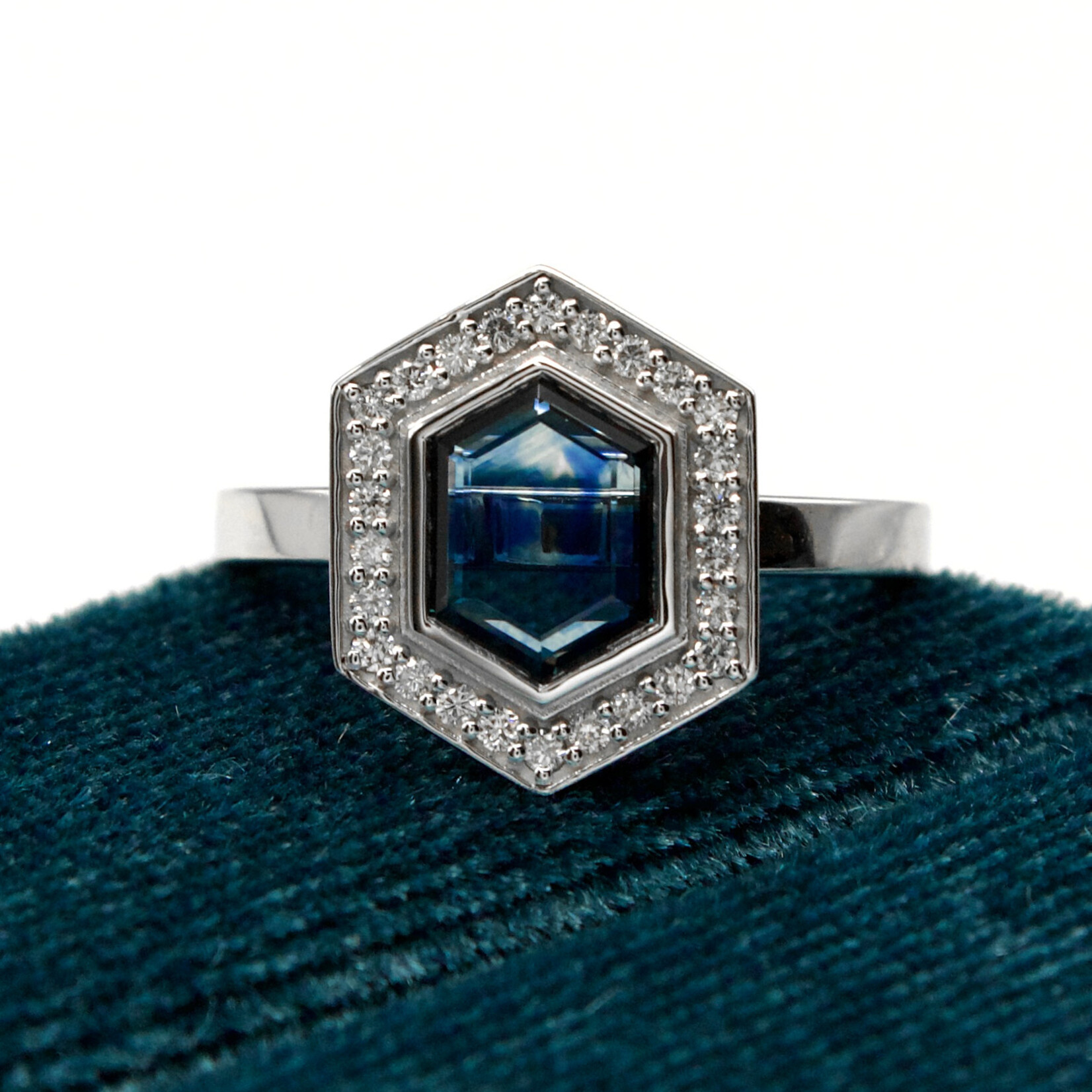 Mckay Diamonds Blue Montana Sapphire Vintage Halo with Diamond Accents Ring