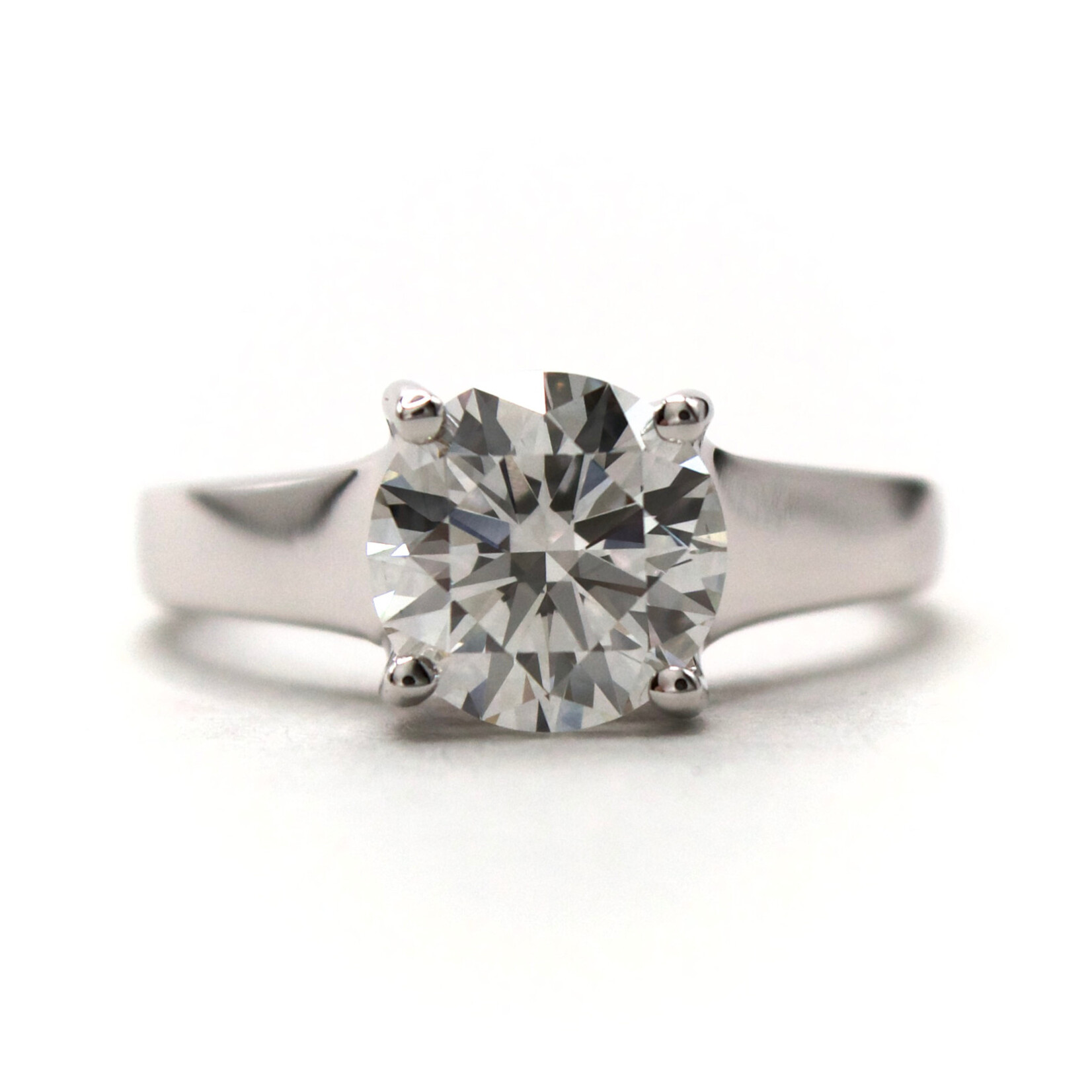 Mckay Diamonds LG Round Diamond Thick Band Solitaire Ring