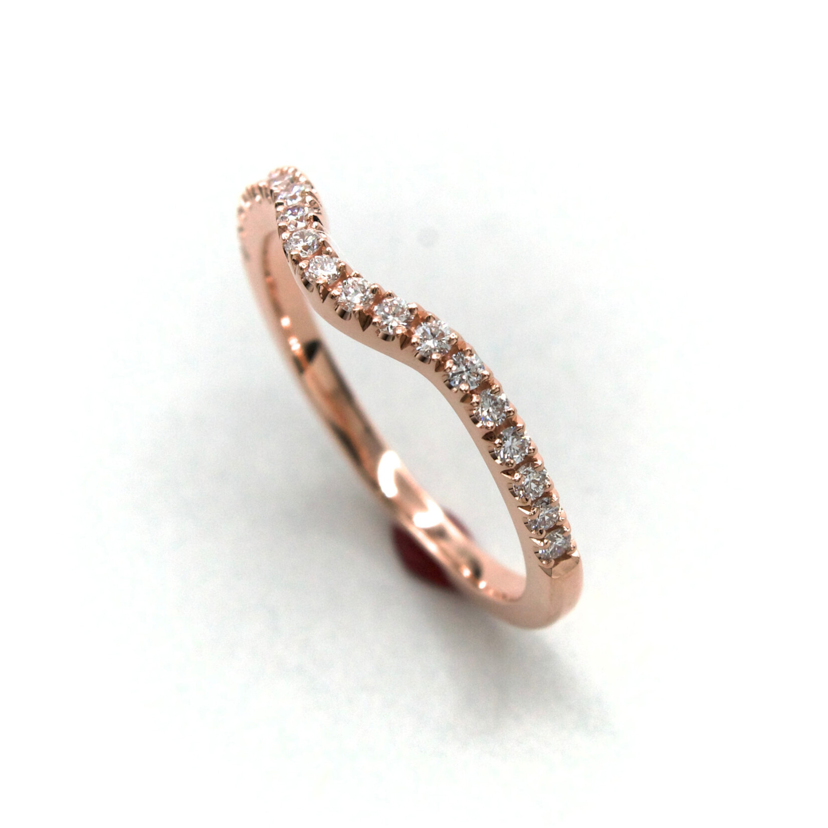 14K Gold Contour Pavé Band with Lab-Grown Diamonds