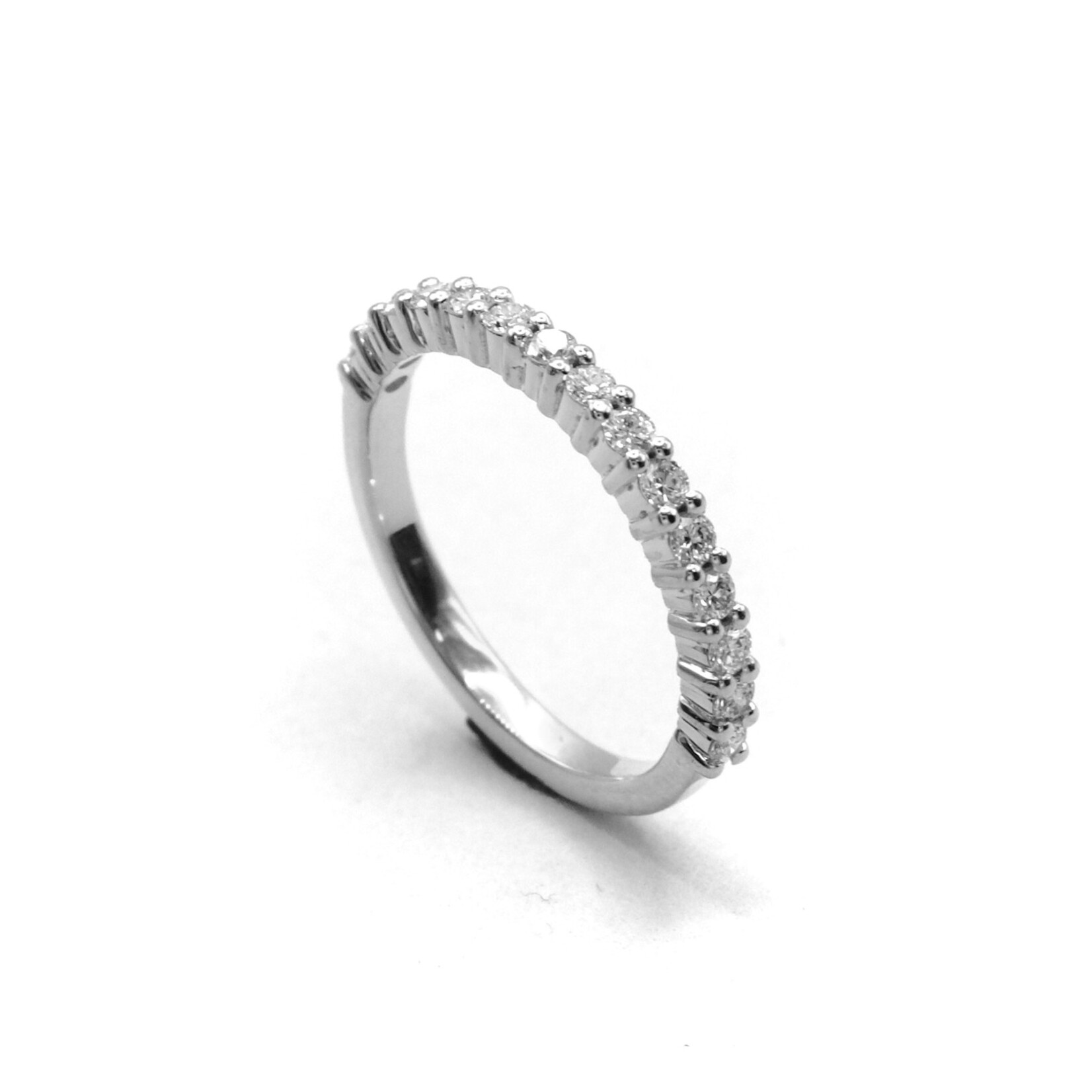 14K Gold Double Shared Prong Band with Lab-Grown Diamonds