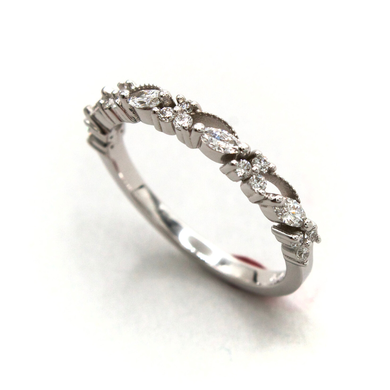 14K Gold Floral Band with Lab-Grown Diamonds