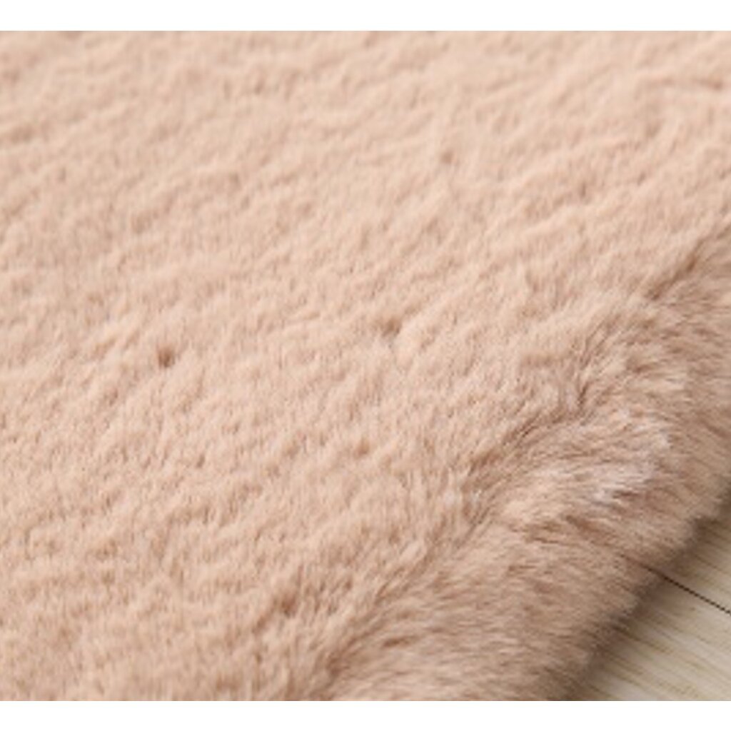 Monarque Tapis Rabbit Fur Rug