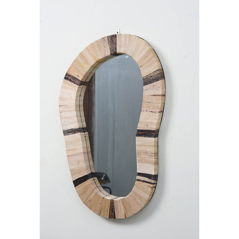 Miroir - forme de sandale en feuille de bananier 80x44x5 cm