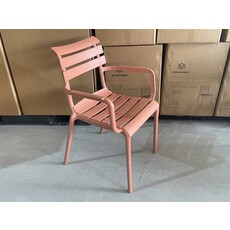 Marseille - Chaise de table en résine avec accoudoirs