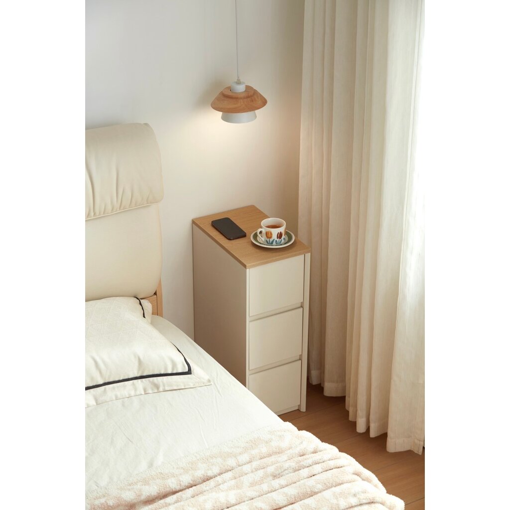 Table de chevet / commode 3 tiroirs H67 cm