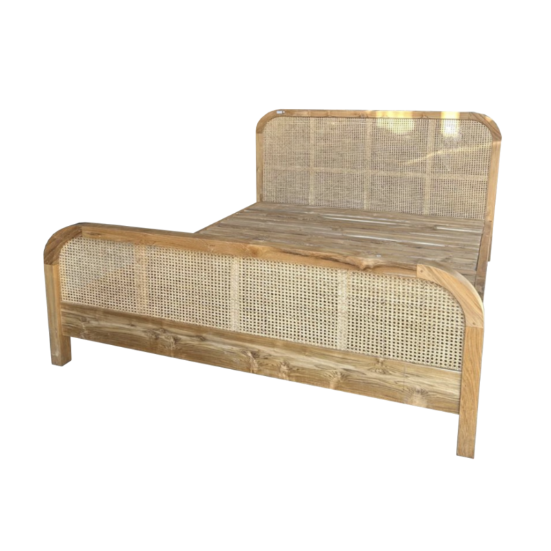 Lit avec tête de lit et pieds de lit en rotin