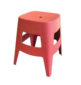 Tabouret en résine empilable