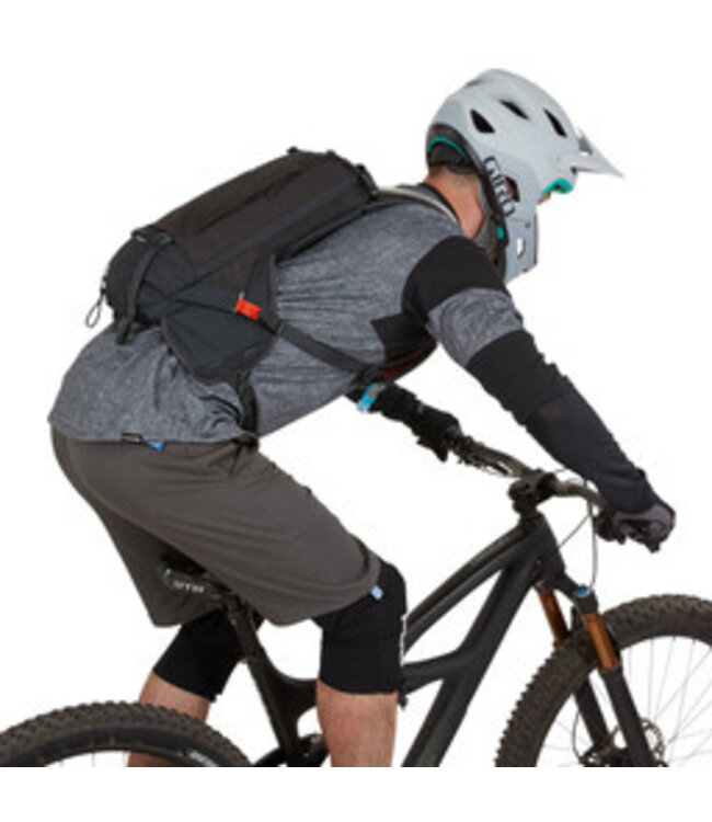 Thule Rail Hydration Pack Obsidian 8L