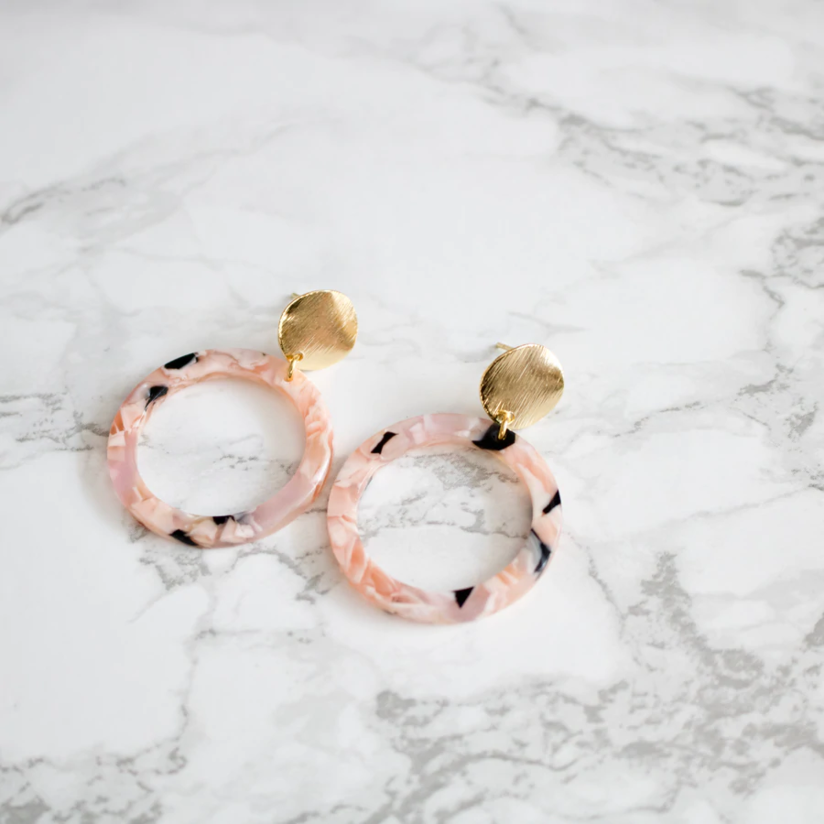 Tish Jewelry Earrings Gold w Pink Acetate Circle