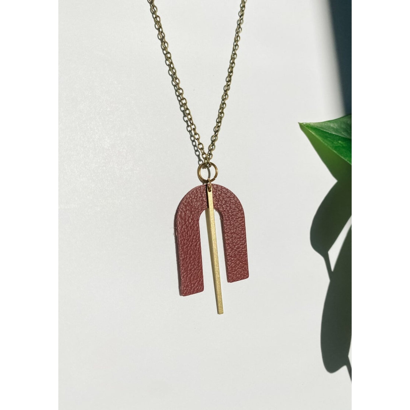 Burgundy Leather Arch w Brass Bar Necklace