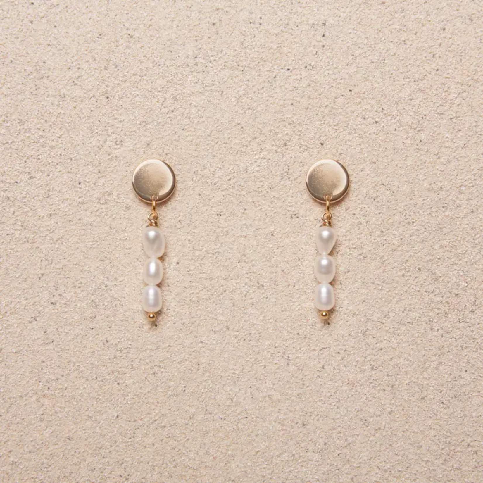Earrings Gold Freshwater Pearl Drops