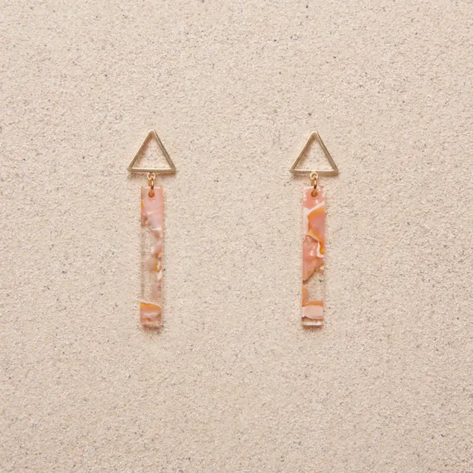 Earrings Gold Triangle w Peach Acetate