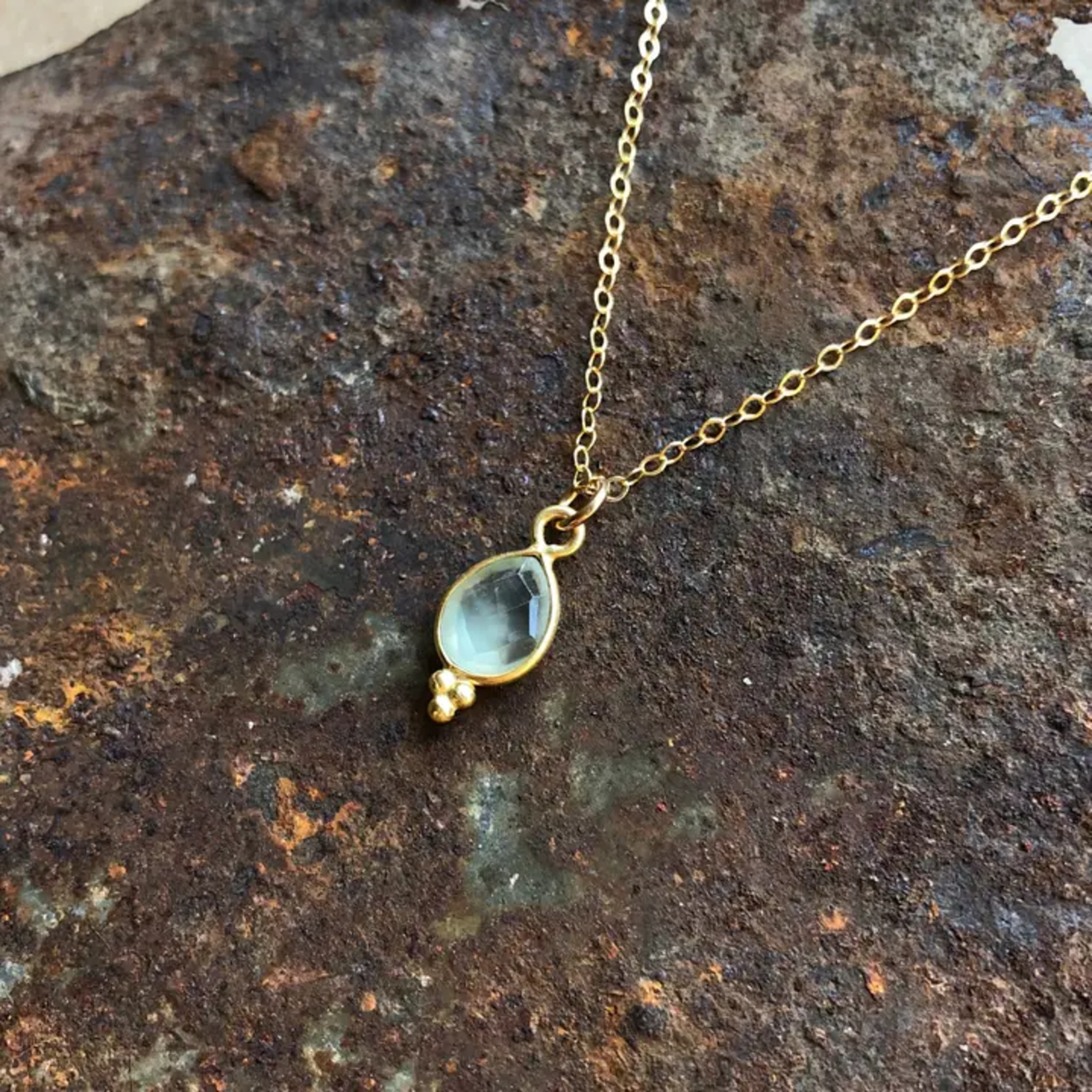 Gold & Prehnite Rise Necklace