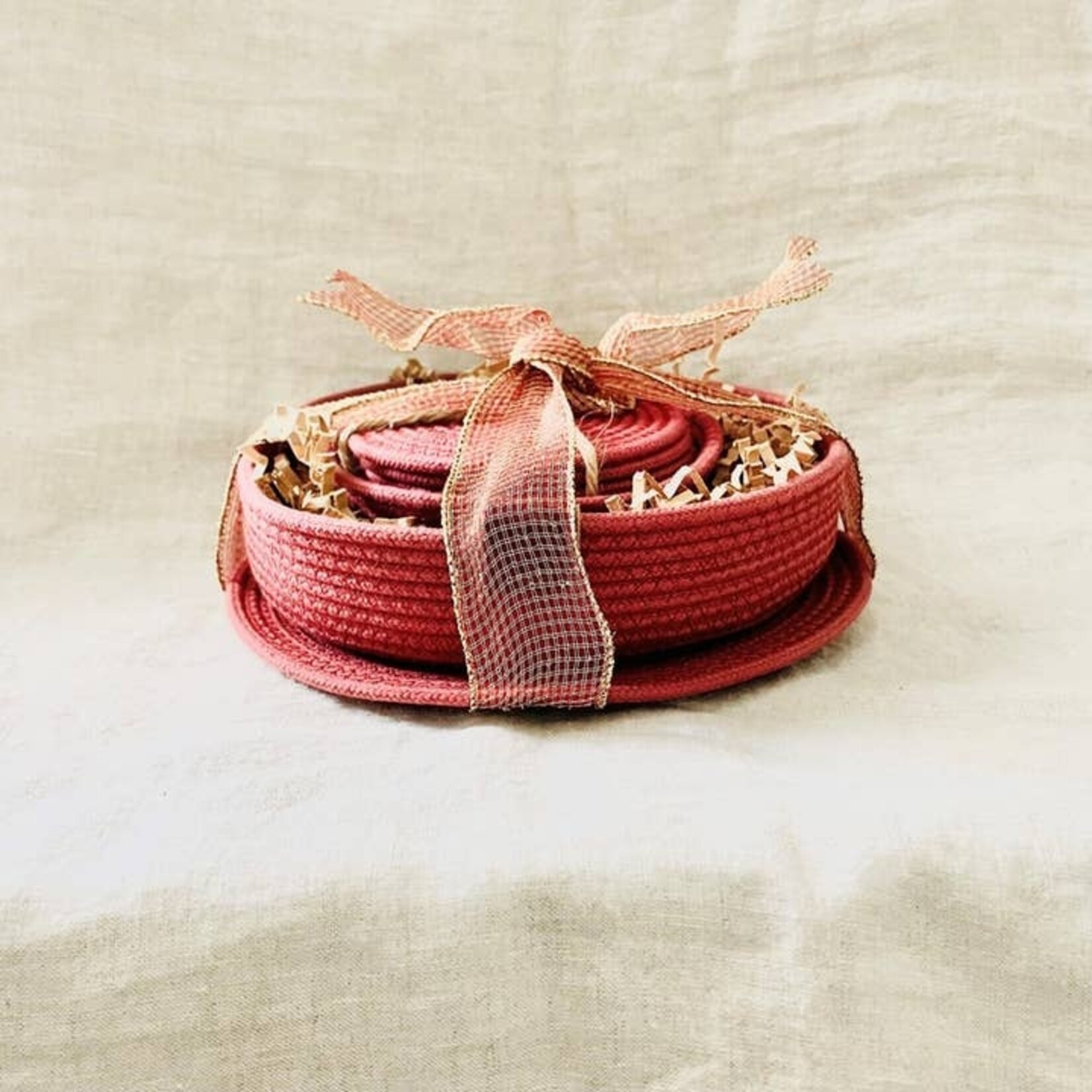 Maroon Rope Bowl Gift Set