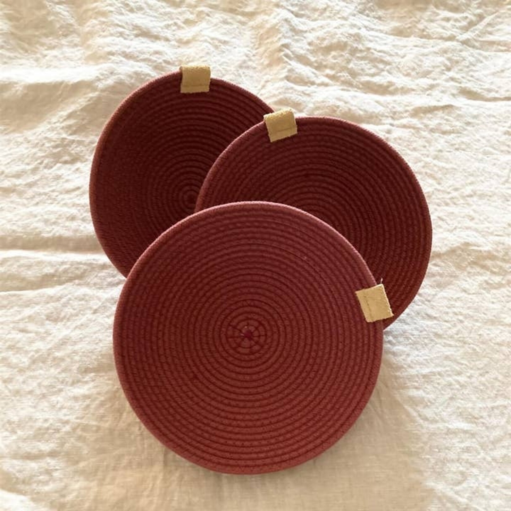 Maroon Rope Bowl Gift Set