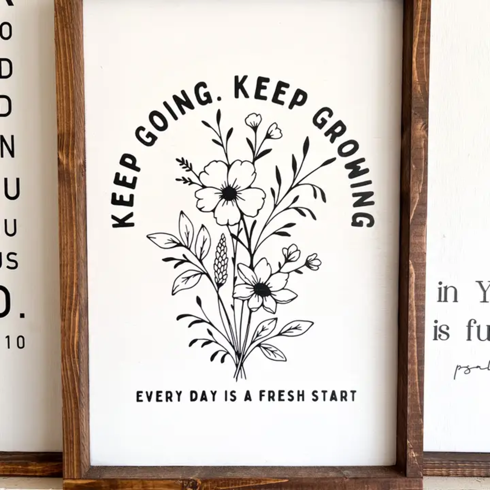 Keep Going Keep Growing Wall Decor