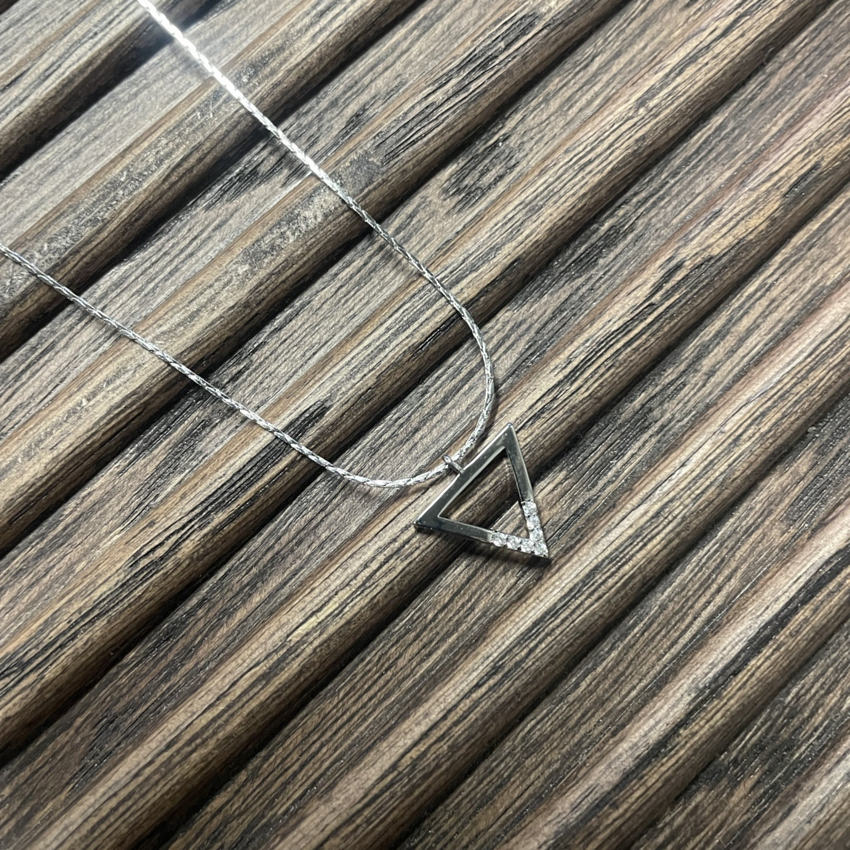 Silver Necklace w Triangle & Cubic Zirconia Pendant