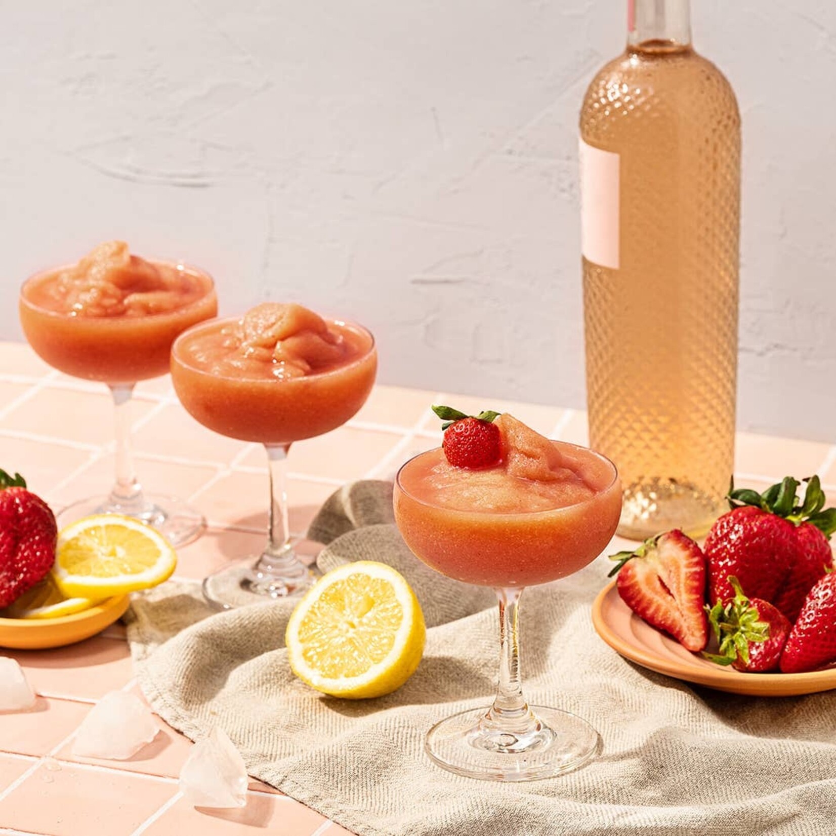 Frosé All Day - Blended Drink Kit