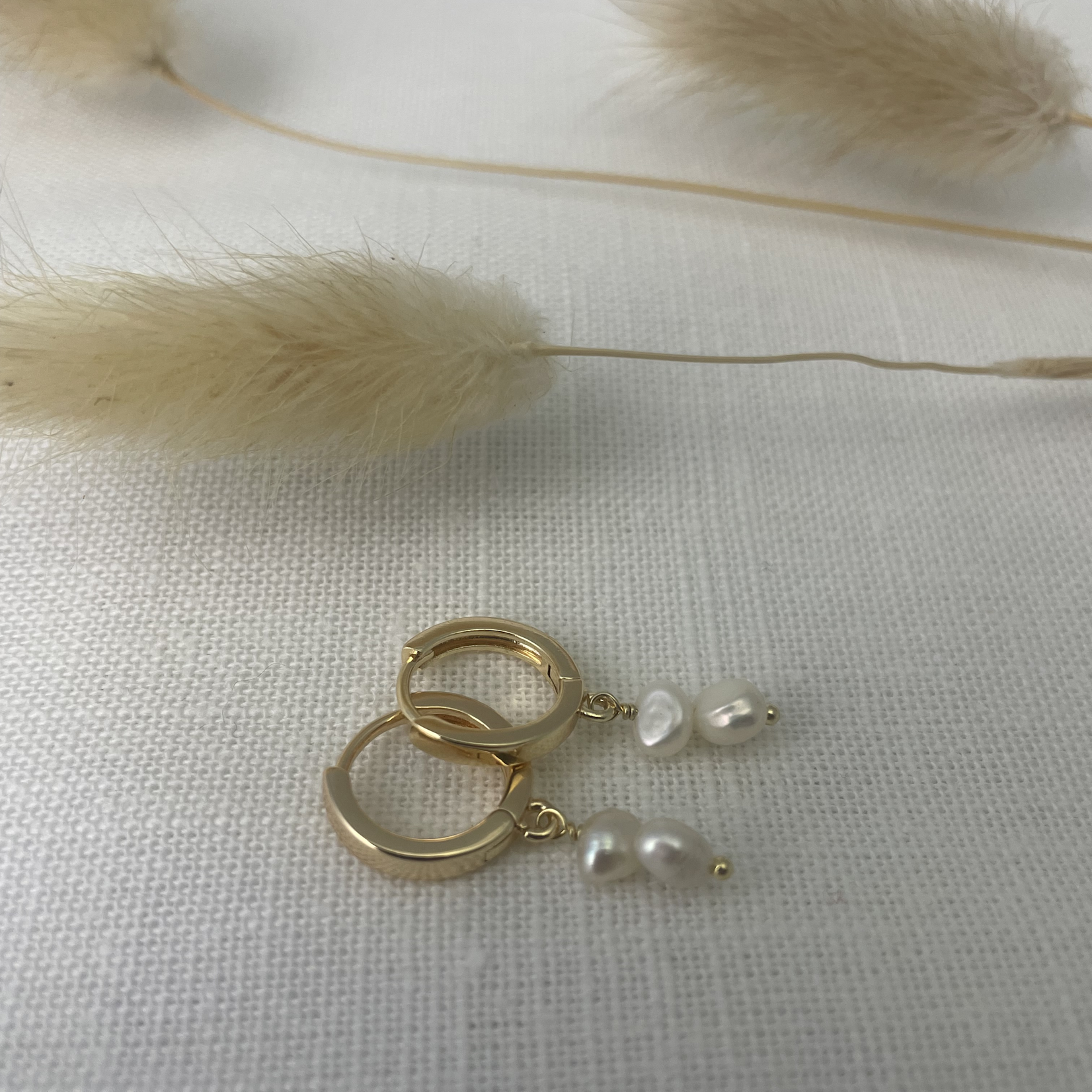 Gold Hoop w Mini Freshwater Pearls