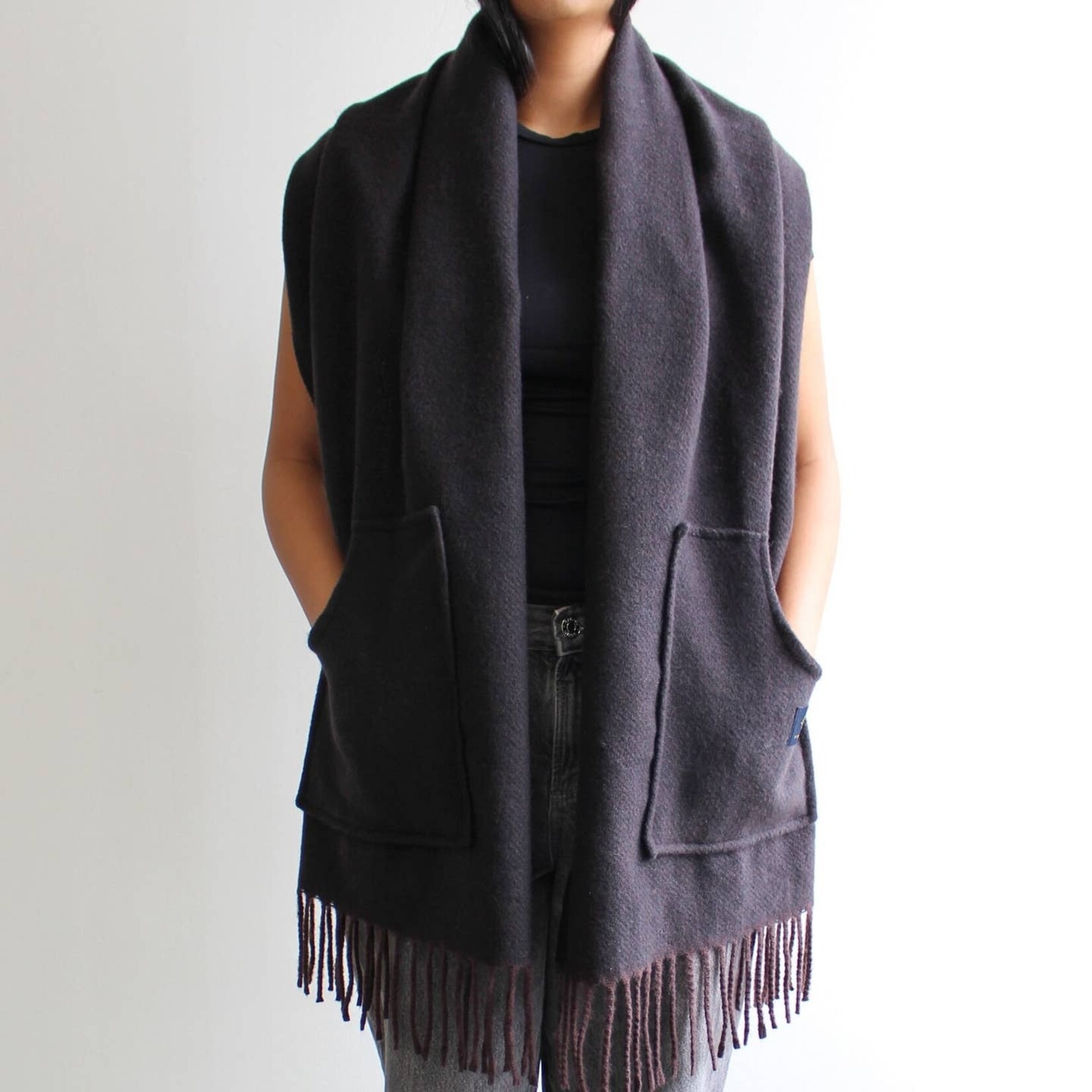 Black Pocket Scarf w Tassels