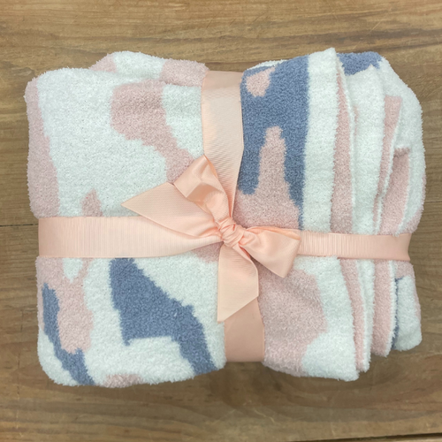 Comfy Luxe Pink & Gray Camo Blanket Comfy Luxe Pink & Gray Camo Blanket