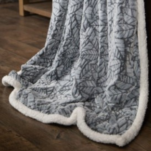 Cut Leaf Dimensional Plus Throw Cut Leaf Dimensional Plus Throw