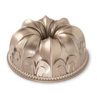 Fleur De Lis Bundt Pan