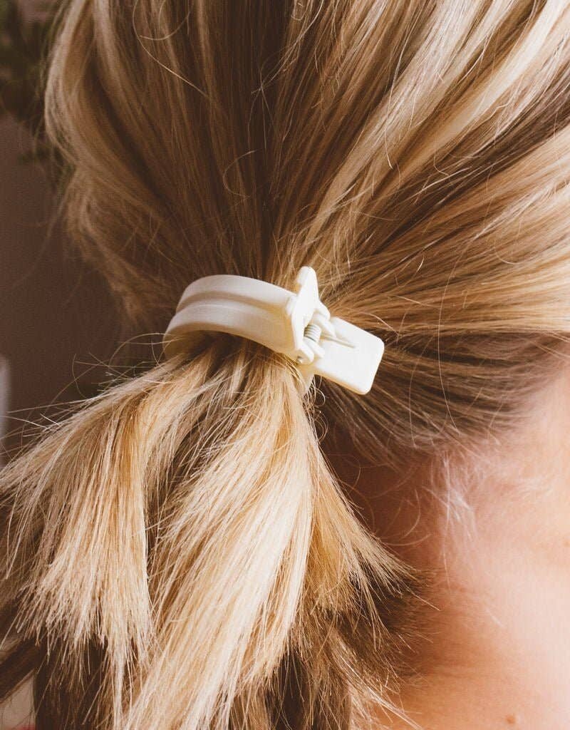 Shop ANDi Ponytail Claw Clip - Antique White Striped
