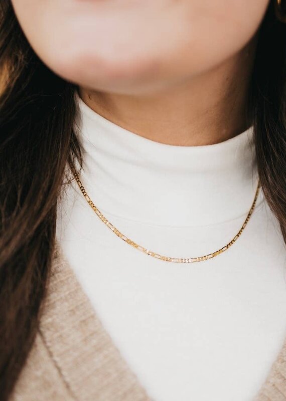 Pretty Simple All Linked Up Chain Necklace - Gold