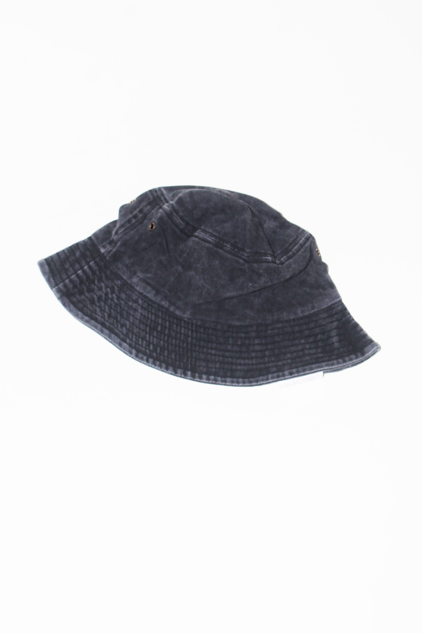 Fisherman hat in canvas