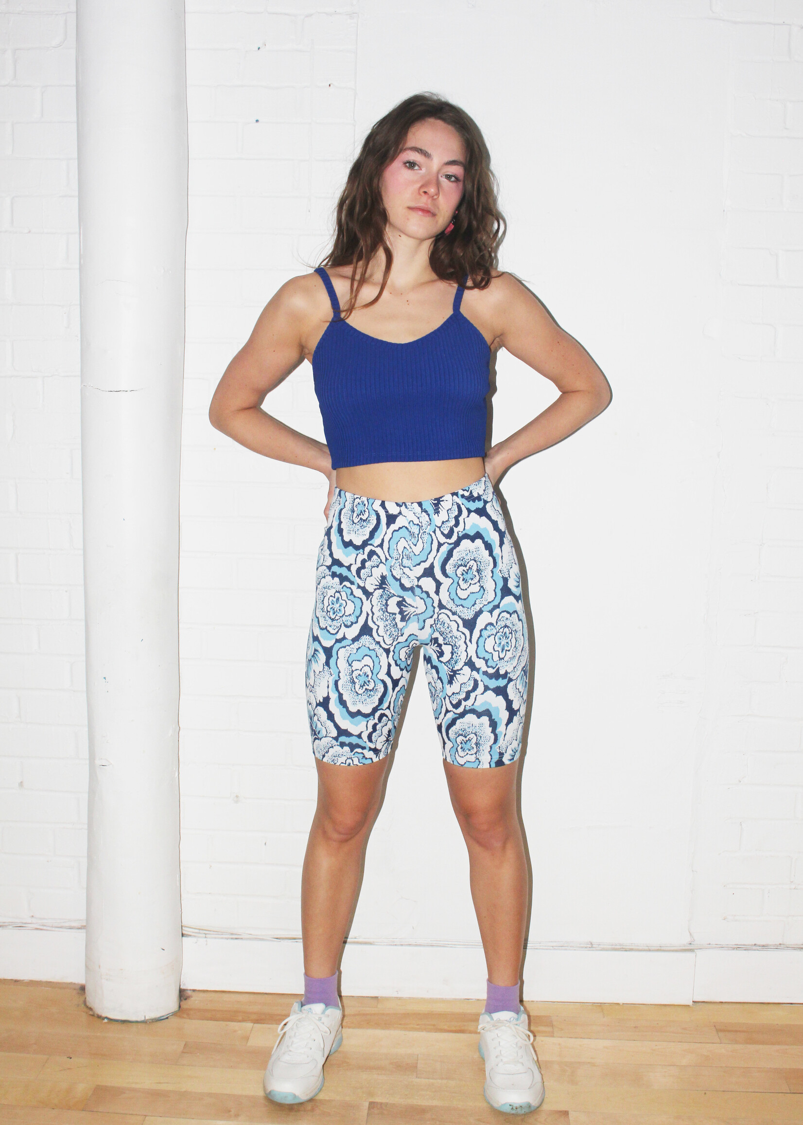 Studio Citizen Studio Citizen Bike Short in Blue and White Flower Print