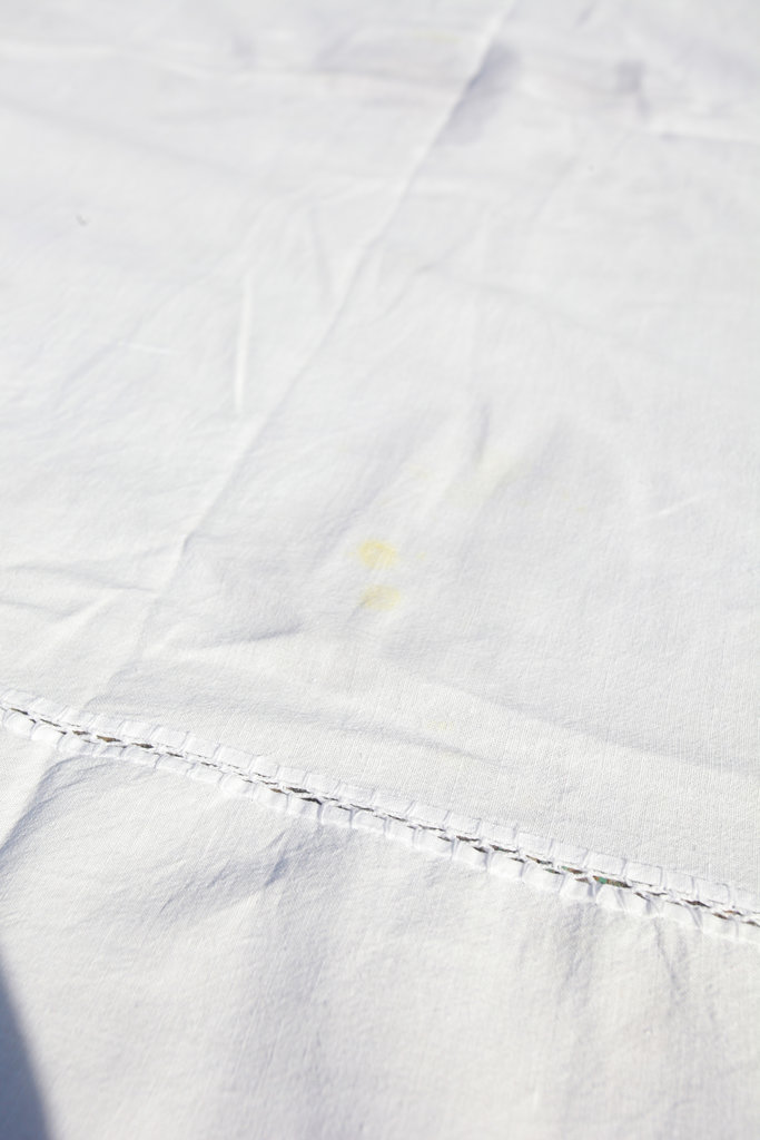 Vintage Vintage White Lace Tablecloth