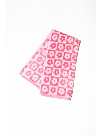 Retro Flower Checker in Black&White Hand & Bath Towel by