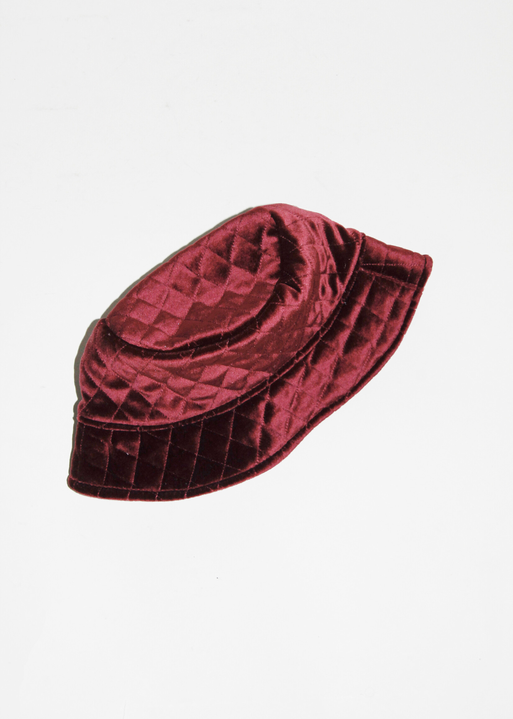 Studio Citizen Studio Citizen Bucket Hat in Red Quilted Velvet