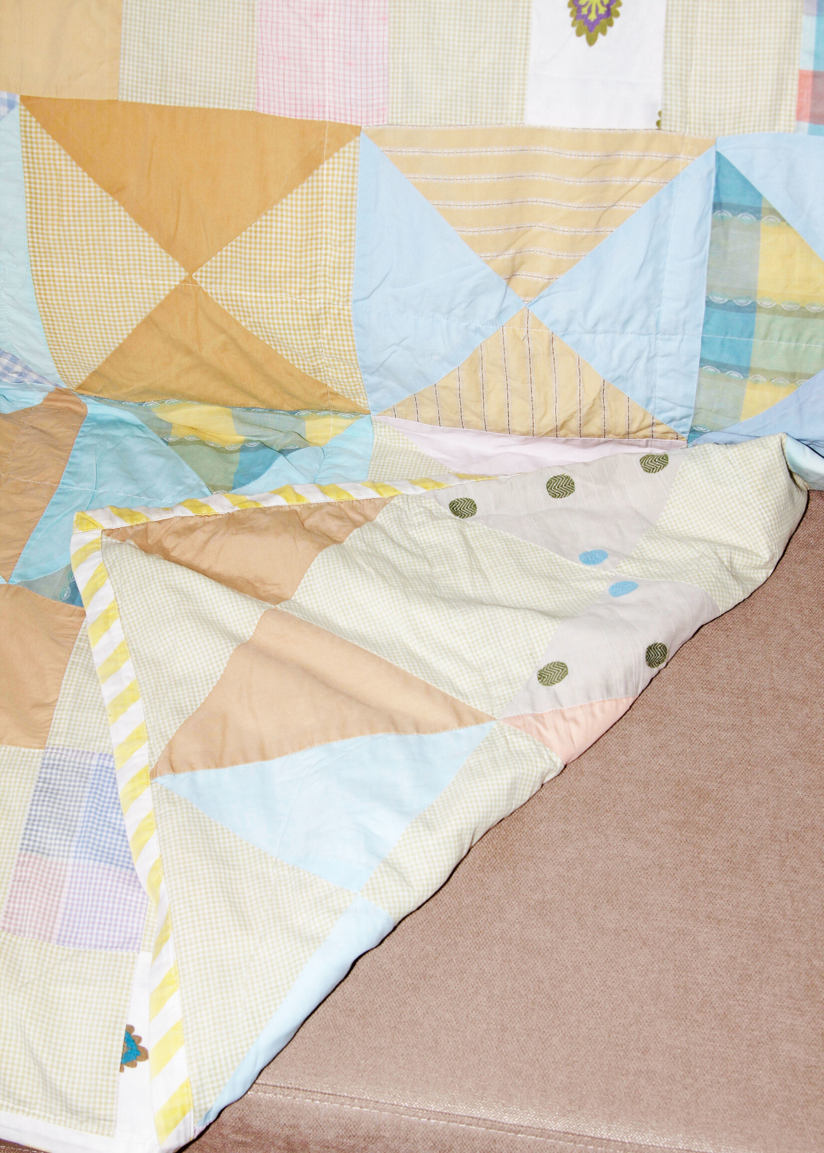 Vintage Vintage Pastel Patchwork Quilt Blanket