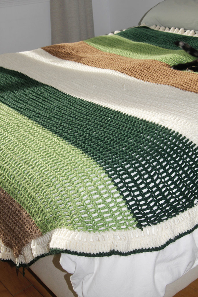 Vintage Vintage Crochet Green and Cream Blanket