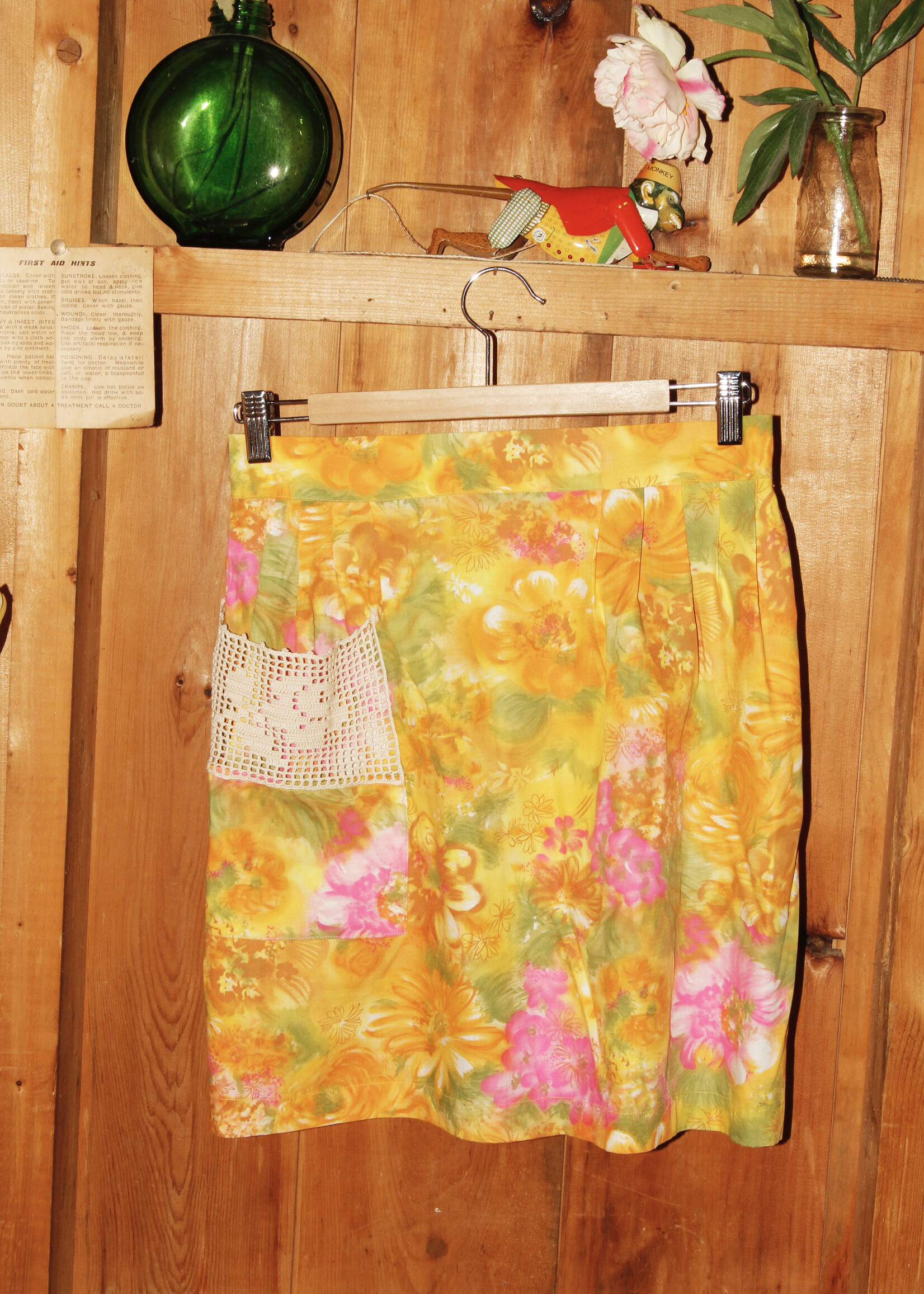 Vintage Vintage Orange Floral Apron - M