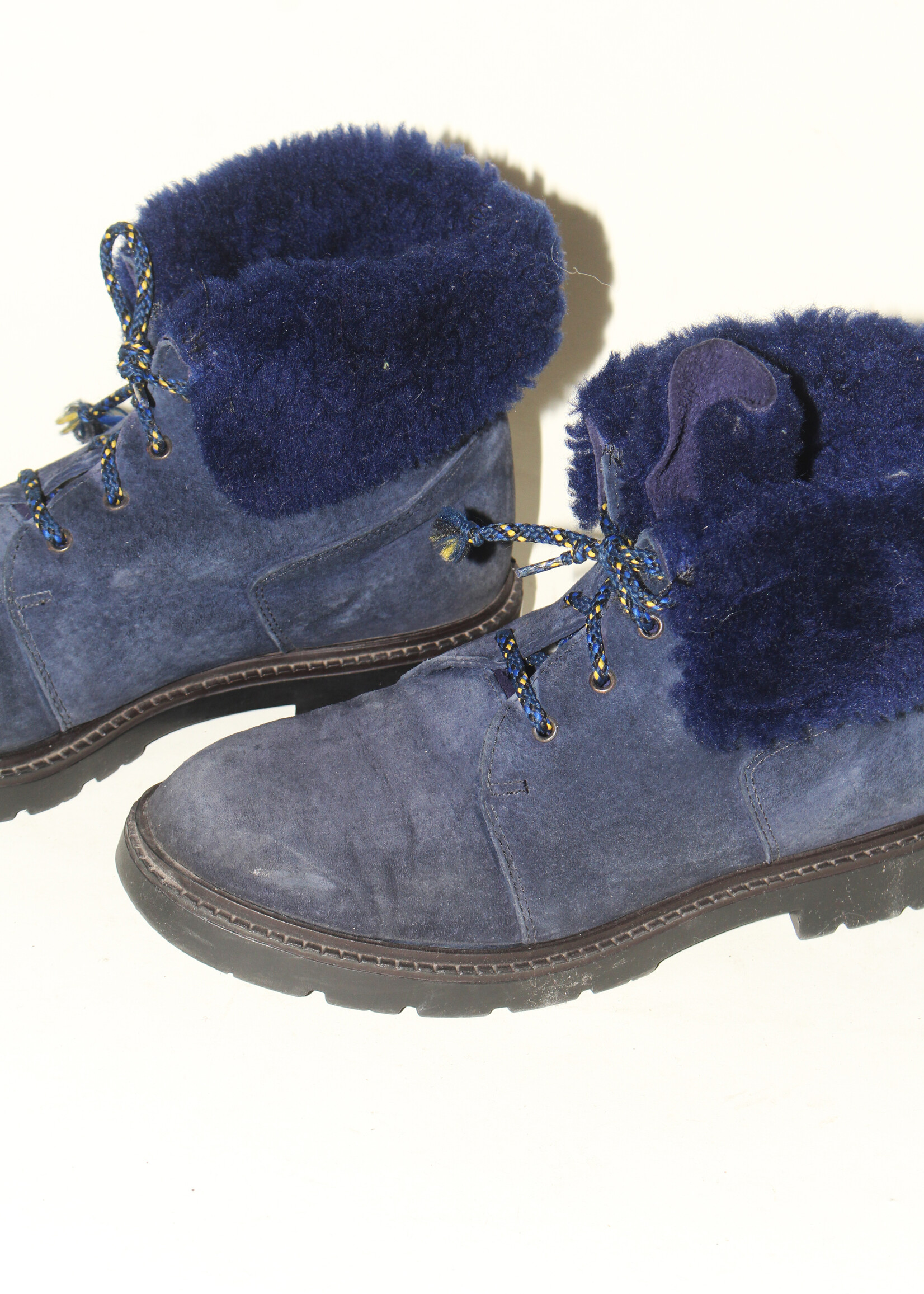 Vintage Vintage Blue Shearling Boots, Size 7