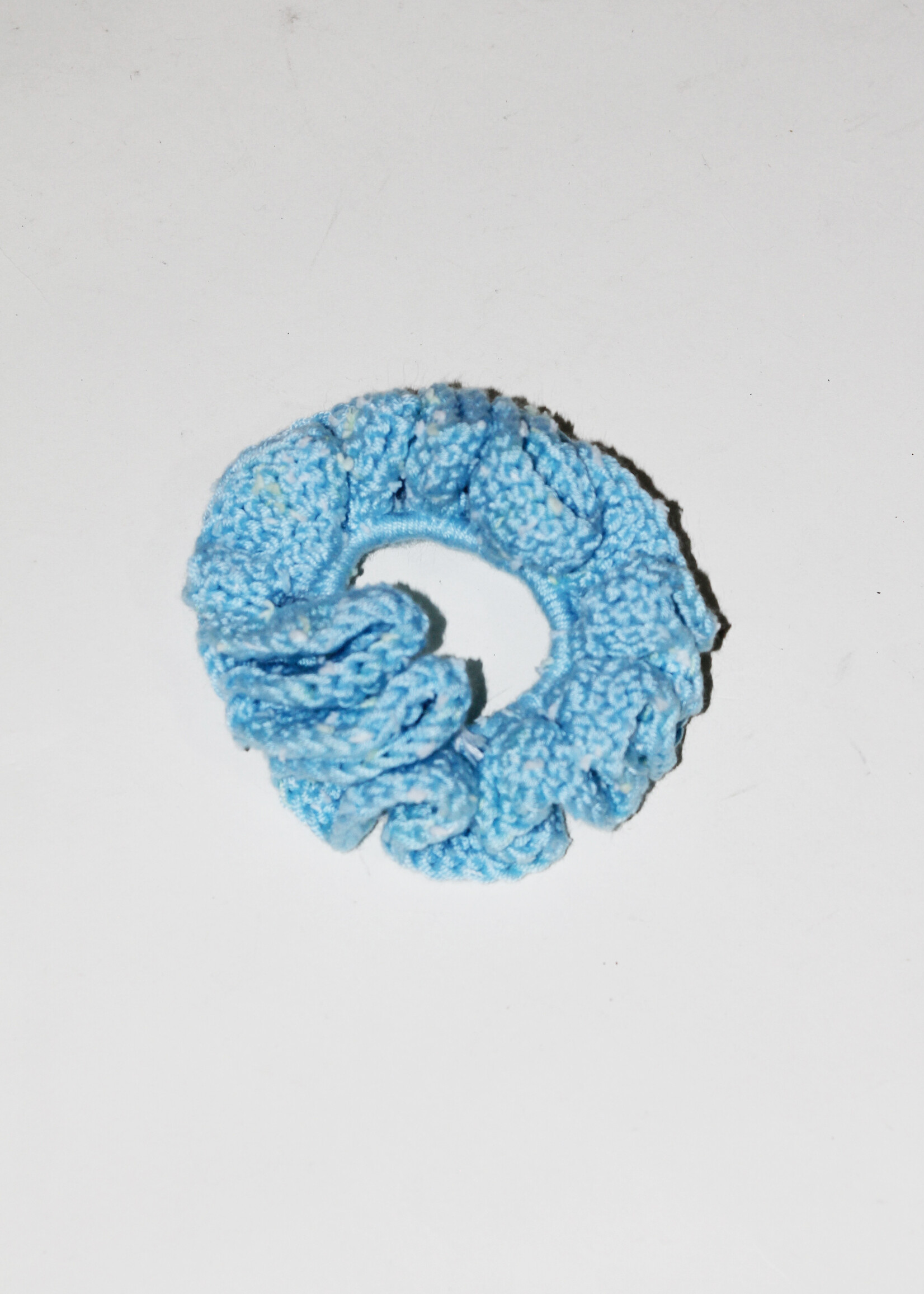 Beetrice Beetrice Flecks Crochet Scrunchies -