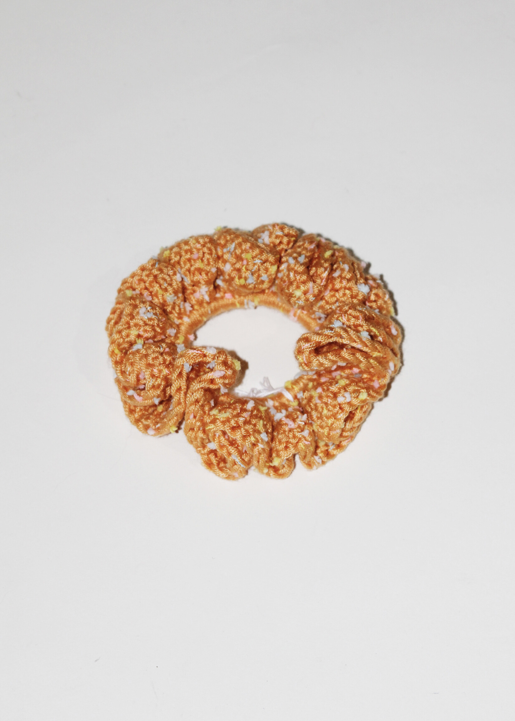 Beetrice Beetrice Flecks Crochet Scrunchies -