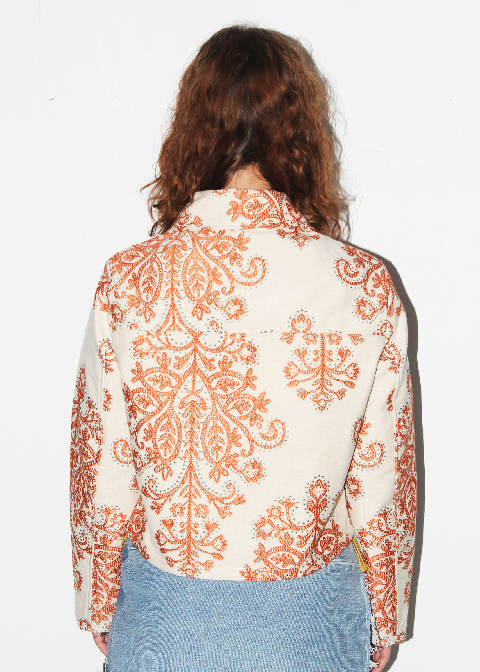 Studio Citizen Studio Citizen Zipper Jacket in Cream and Orange Jacquard Print